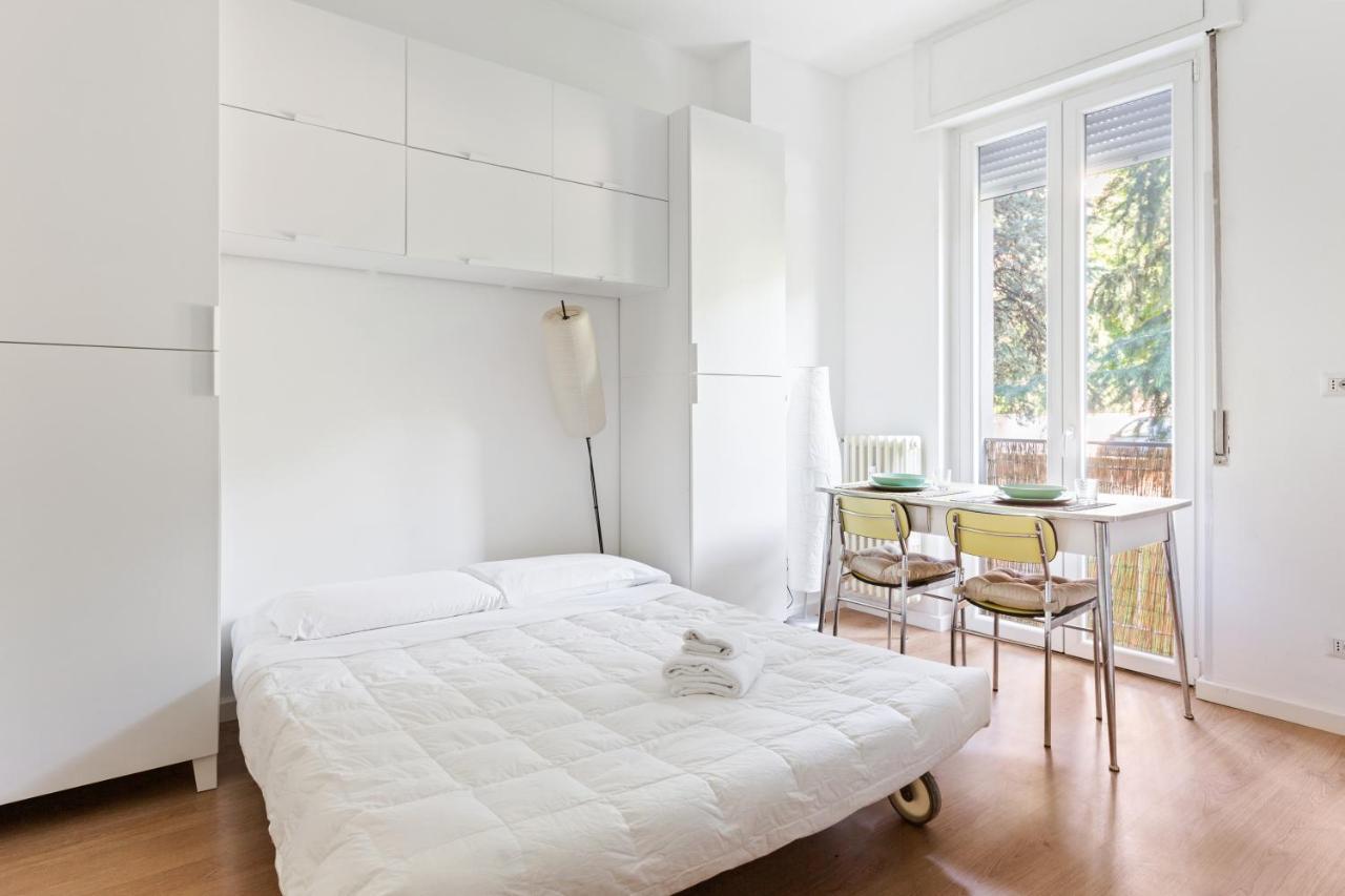 Milano Famagosta Cosy Studio Exterior foto